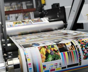 grafick&eacute; a textov&eacute; zpracov&aacute;n&iacute; v&scaron;ech reklamn&iacute;ch materi&aacute;lů